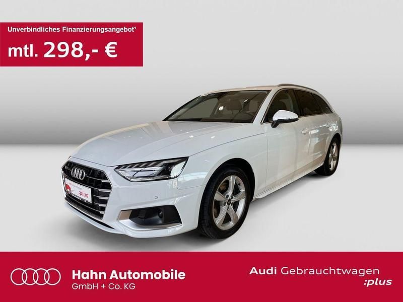 Gletscherweiß metallic Gebraucht 2022 Audi A4 Sport Kombi | 28.890 € (Fairer Preis) - Bild 1/3