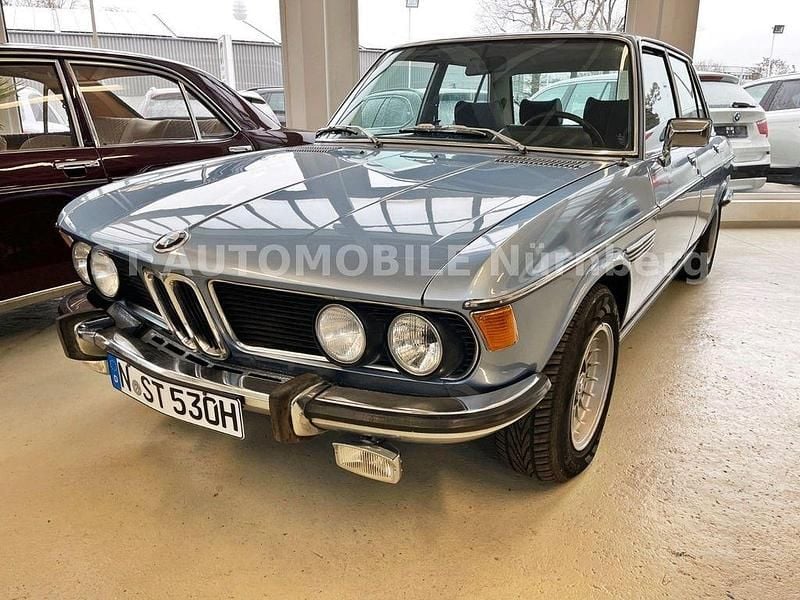 Blau Gebraucht 1976 BMW 2500 Limousine | 25.000 € - Bild 1/4