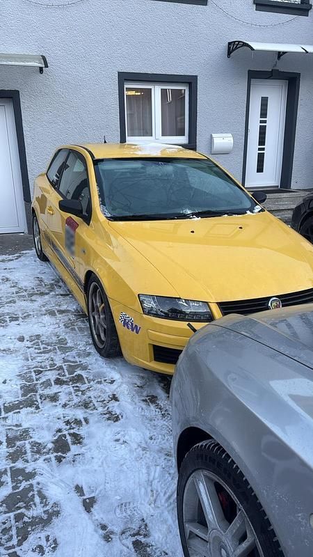 Gebraucht Fiat Stilo 170 PS (125 kW) 2004 Gelb Coupé