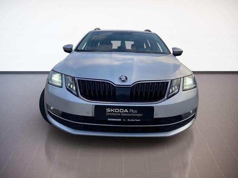 Gebraucht Skoda Octavia Style 190 PS (139 kW) 2019 Brilliantsilber Kombi