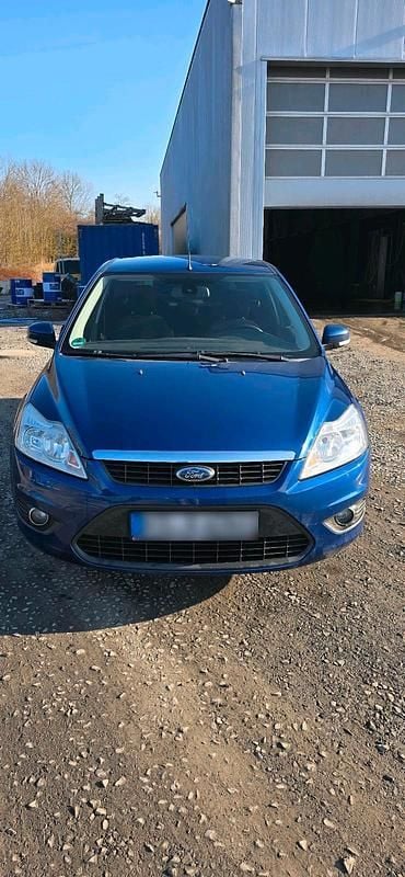 Gebraucht Ford Focus 101 PS (74 kW) 2008 Blau Limousine