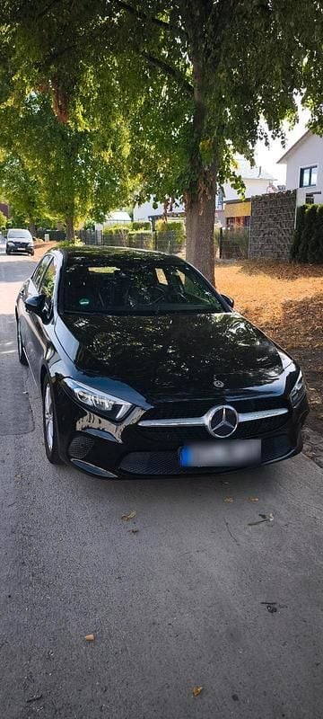 Gebraucht 2025 Mercedes A180 Limousine | 20.000 € (Superpreis) - Bild 1/4