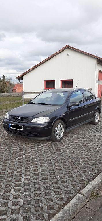 Gebraucht Opel Astra Comfort 84 PS (61 kW) 2001 Schwarz Limousine