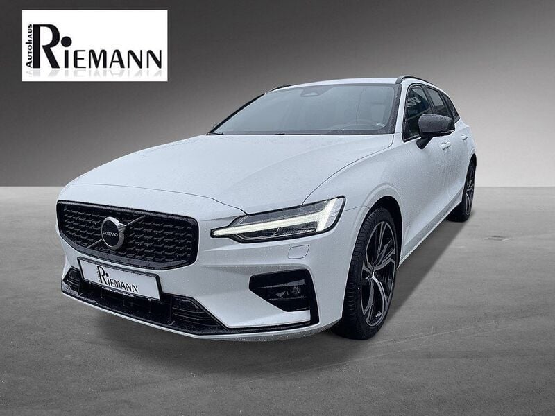 Weiß Gebraucht 2023 Volvo V60 Plus Kombi | 36.500 € (Guter Preis) - Bild 1/4