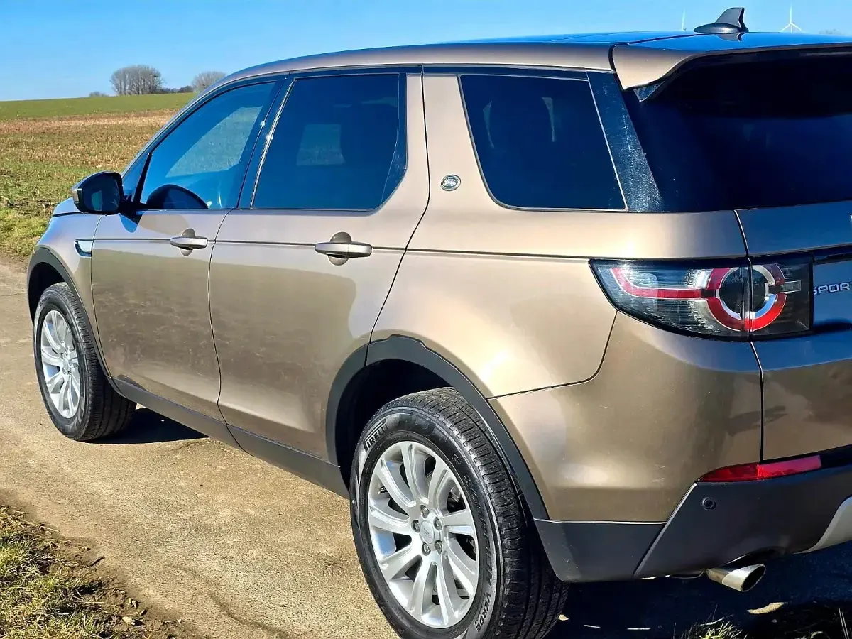 Gebraucht Land Rover Discovery Sport 180 PS (132 kW) 2016 Gold SUV