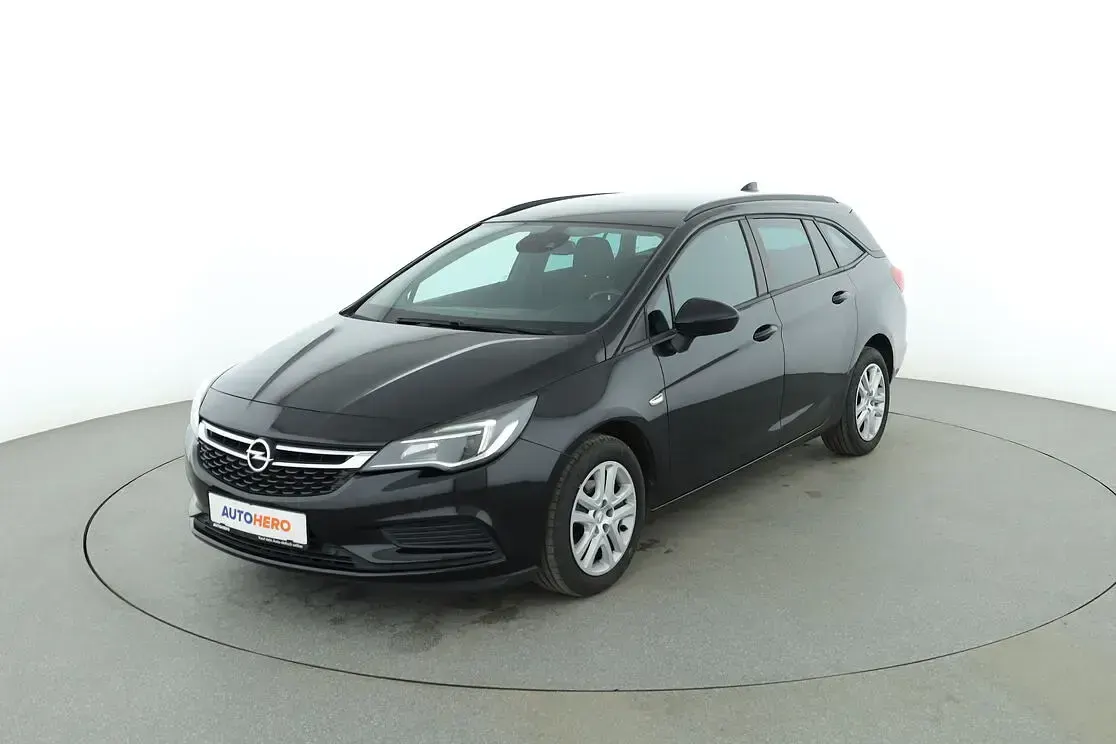 Gebraucht Opel Astra Edition 125 PS (91 kW) 2018 Kombi