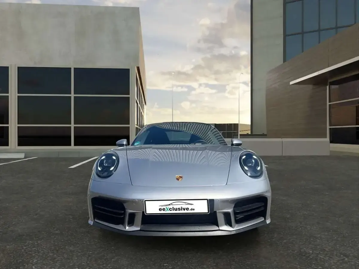 Gebraucht Porsche 992 394 PS (289 kW) 2024 Silber Coupé