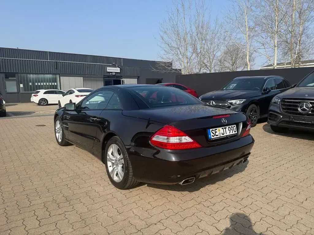 Gebraucht Mercedes SL350 315 PS (231 kW) 2010 Schwarz Cabrio