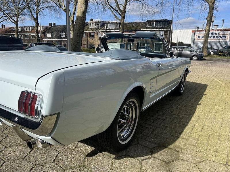 Gebraucht Ford Mustang 200 PS (147 kW) 1966 Blau Cabrio