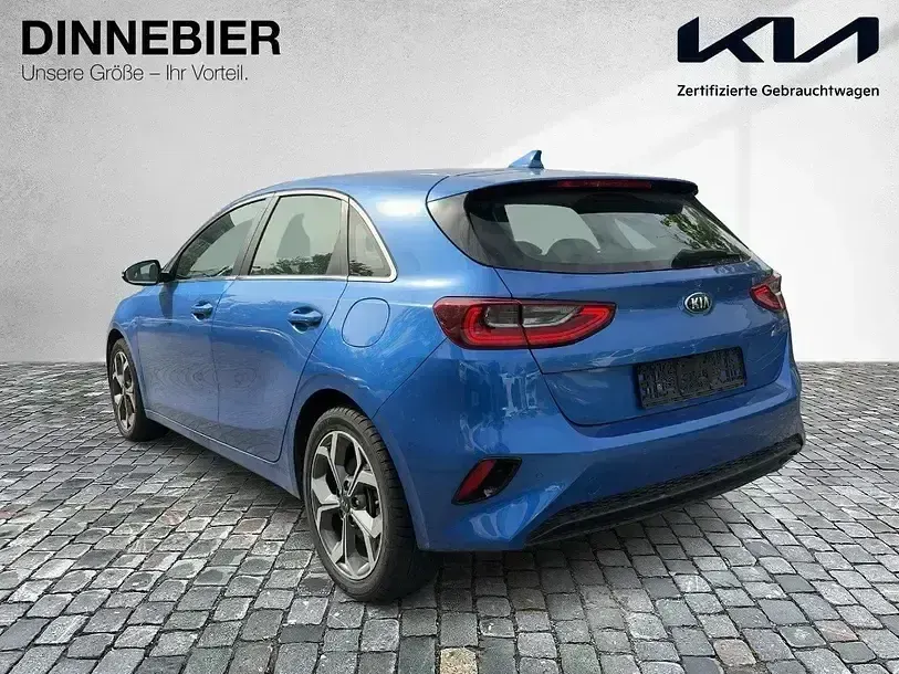 Gebraucht Kia Ceed Spirit 140 PS (102 kW) 2018 Blau Kleinwagen