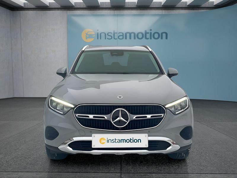 Gebraucht Mercedes GLC220 197 PS (144 kW) 2024 Grau SUV