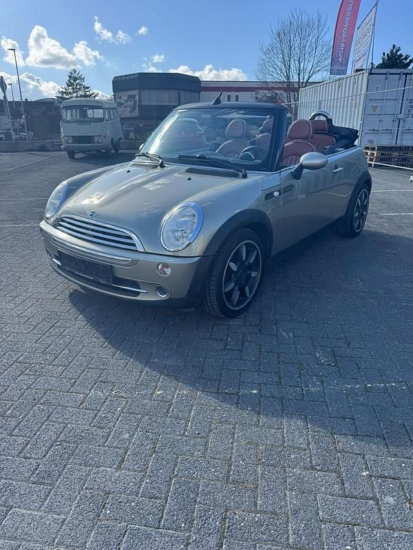 Gebraucht Mini Cooper Cabriolet 116 PS (85 kW) 2008 Gold Cabrio