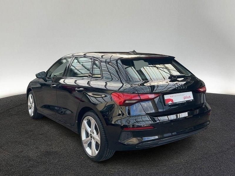 Używany Audi A3 Advanced 150 KM (110 kW) 2023 Czarny Sedan/Limuzyna