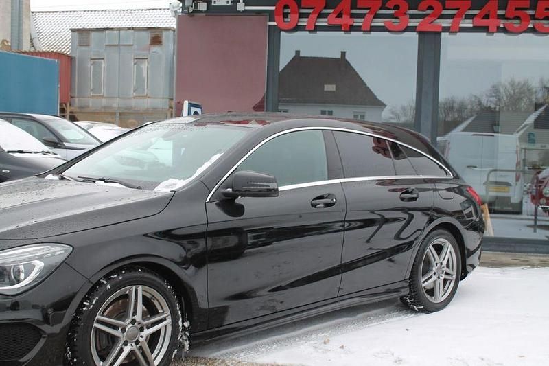 Gebraucht Mercedes CLA220 Shooting Brake AMG line 177 PS (130 kW) 2015 Schwarz Kombi