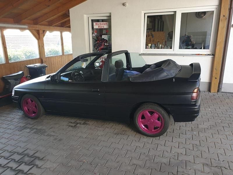 Gebraucht Ford Escort Cabriolet 115 PS (84 kW) 1990 Schwarz Cabrio