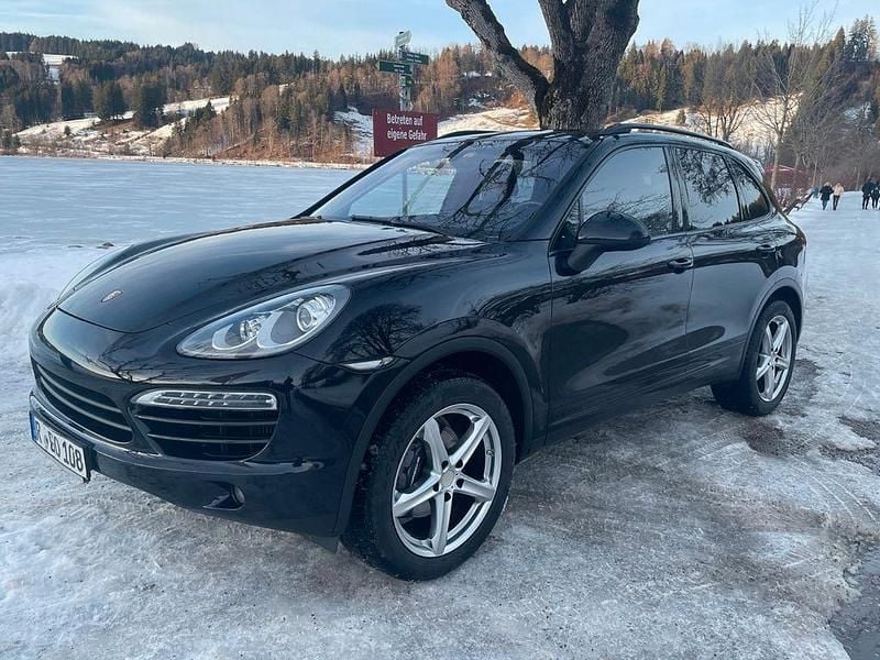 Schwarz Gebraucht 2012 Porsche Cayenne SUV | 19.900 € (Superpreis) - Bild 1/4