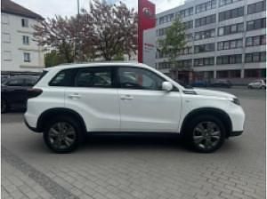 Neu Suzuki Vitara Club 129 PS (94 kW) 2025 Weiß (superior white) SUV