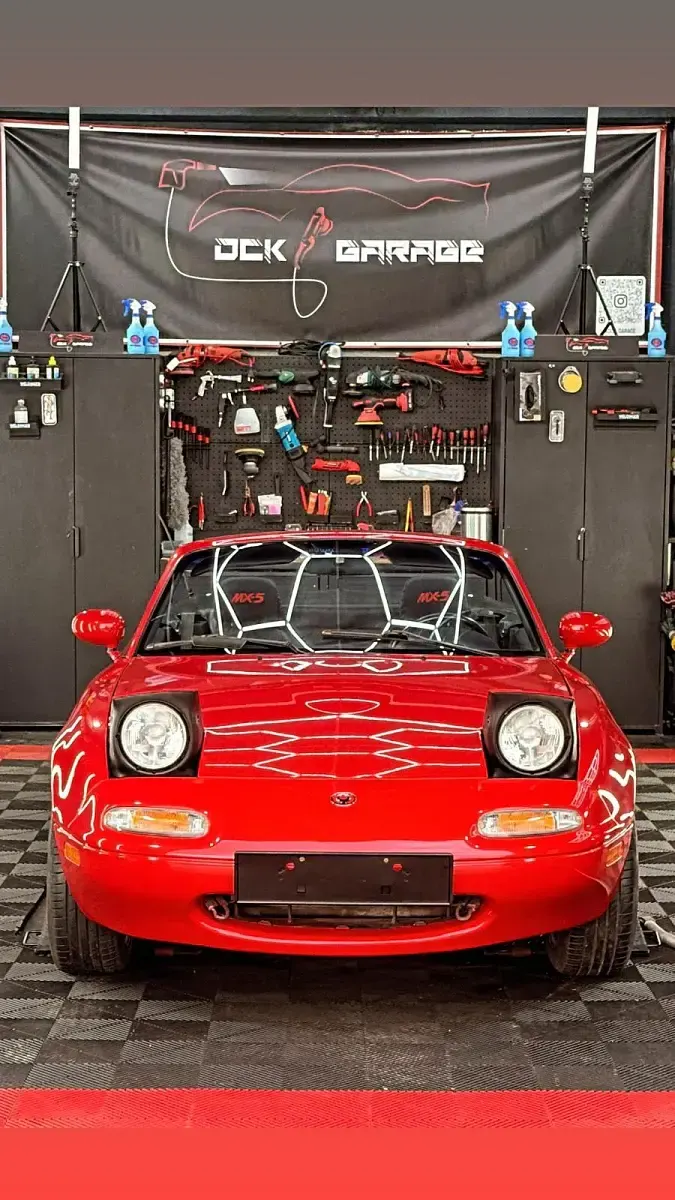 Gebraucht Mazda MX5 90 PS (66 kW) 1996 Rot Cabrio