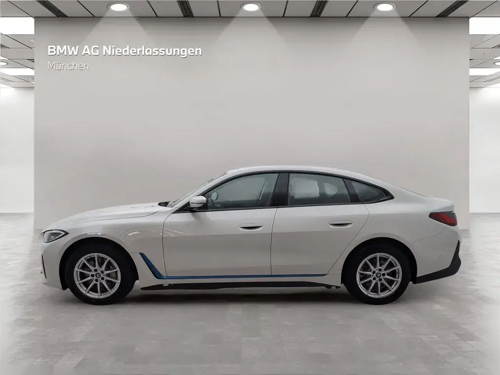 Gebraucht BMW i4 210 kW (286 PS) 2023 Weiß Limousine