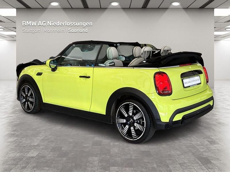 Gebraucht Mini Cooper Cabriolet 136 PS (100 kW) 2023 Gelb Cabrio