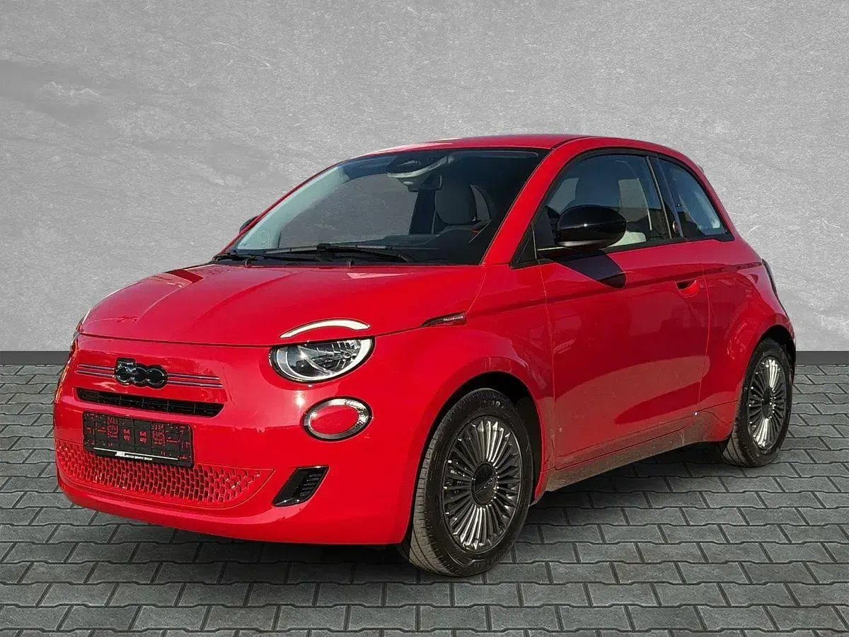 Neu Fiat 500 Icon 65 PS (47 kW) 2026 Passione rot Limousine