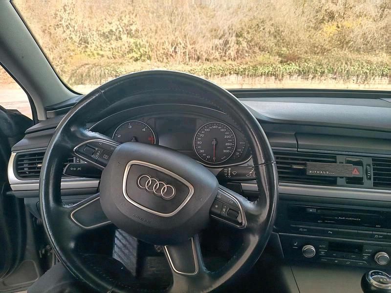 Gebraucht Audi A6 Comfort 176 PS (129 kW) 2013 Grau Kombi