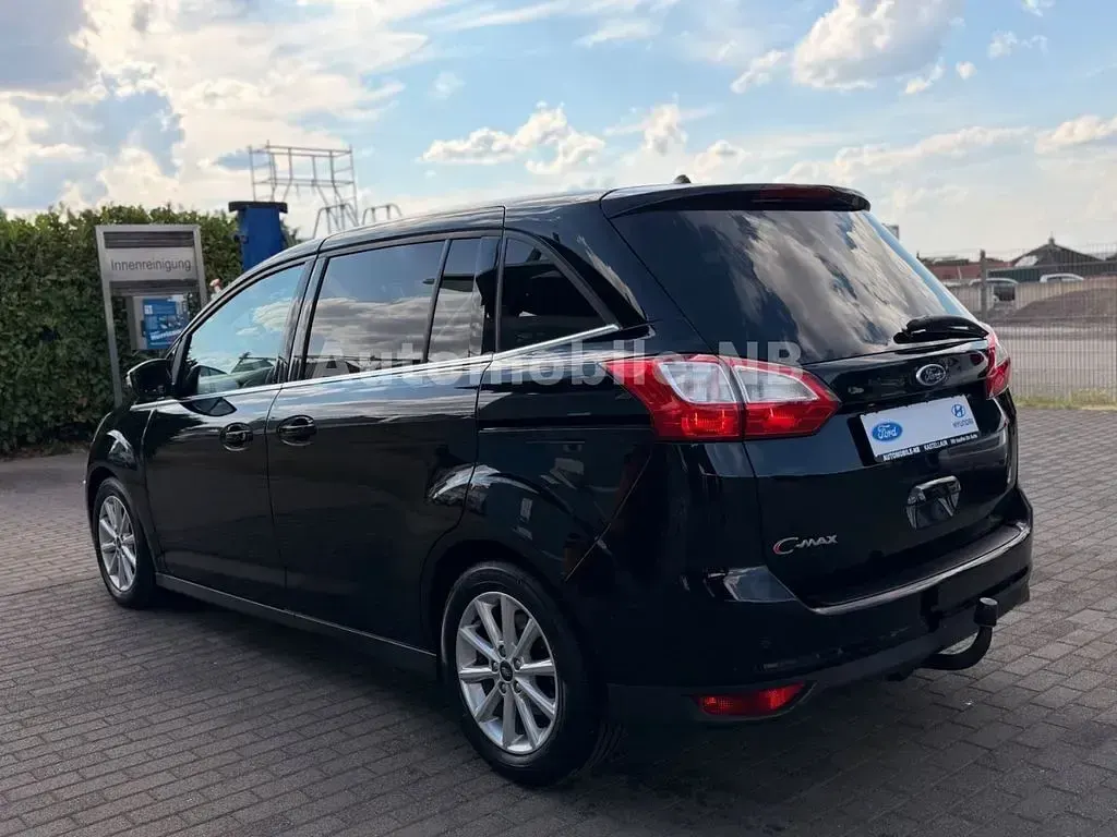 Gebraucht Ford Grand C-Max Titanium 150 PS (110 kW) 2019 Schwarz Van / Kleinbus