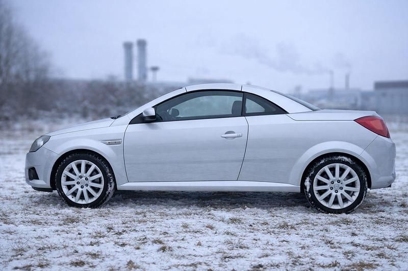 Gebraucht Opel Tigra 125 PS (91 kW) 2006 Grau Cabrio