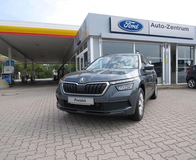 Quarzgrau metallic Gebraucht 2020 Skoda Kamiq Active SUV | 16.890 € (Fairer Preis) - Bild 1/4