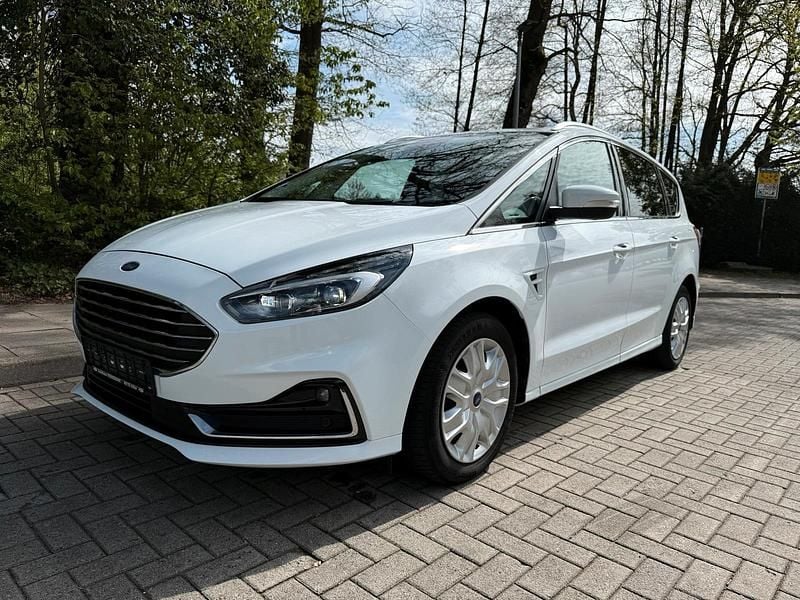 Gebraucht Ford S-MAX S 150 PS (110 kW) 2021 Weiß Van / Kleinbus