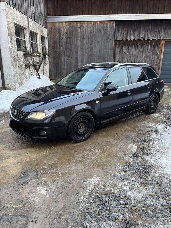 Schwarz Gebraucht 2013 Seat Exeo Ecomotive Kombi | 4.200 € (Fairer Preis) - Bild 1/4