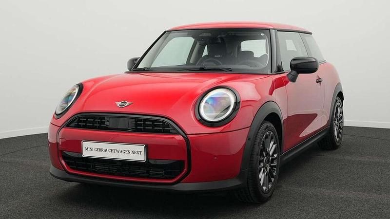 Rot Gebraucht 2024 Mini Cooper Classic Kleinwagen | 27.802 € (Fairer Preis) - Bild 1/4