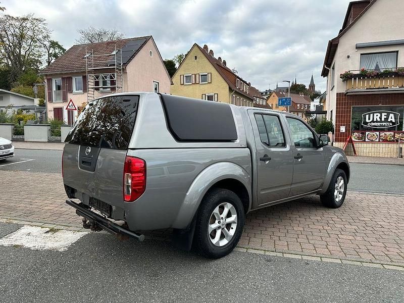 Gebraucht Nissan Navara XE 144 PS (105 kW) 2016 Grau Pickup
