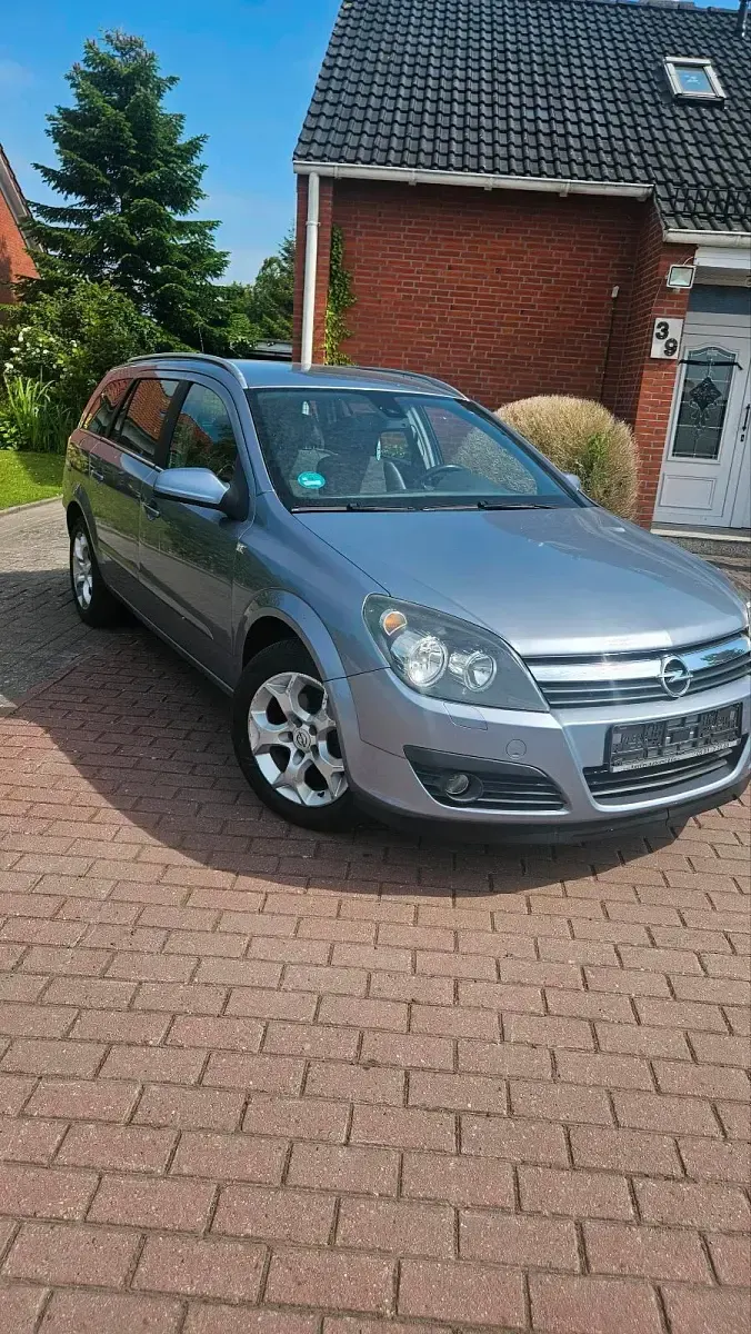 Gebraucht Opel Astra 2006 Grau Kombi