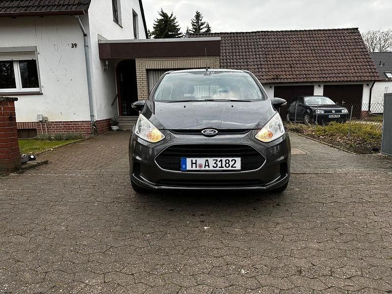Gebraucht Ford B-MAX SYNC Edition 101 PS (74 kW) 2015 Van / Kleinbus