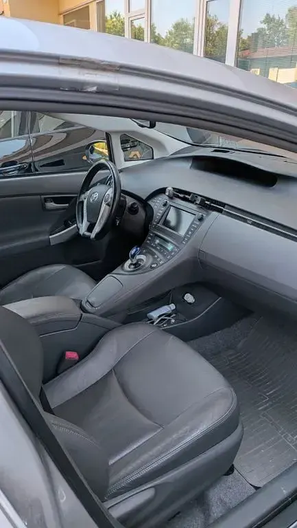 Gebraucht Toyota Prius Executive 111 PS (81 kW) 2009 Silber Kleinwagen