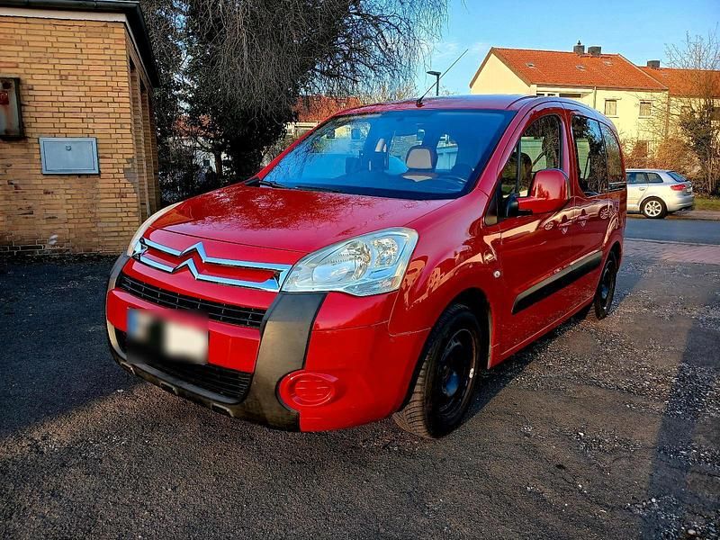 Gebraucht Citroën Berlingo 120 PS (88 kW) 2009 Rot Van / Kleinbus