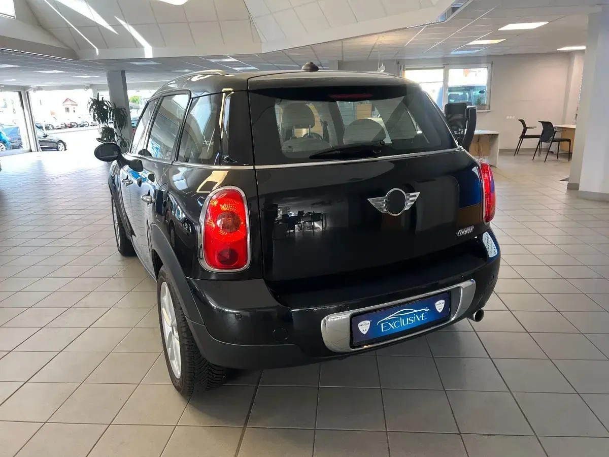 Gebraucht Mini Cooper 122 PS (89 kW) 2013 Schwarz Kleinwagen