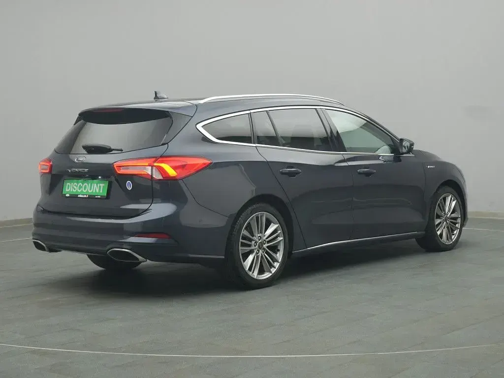 Gebraucht Ford Focus Vignale 182 PS (133 kW) 2021 Panther blau Limousine