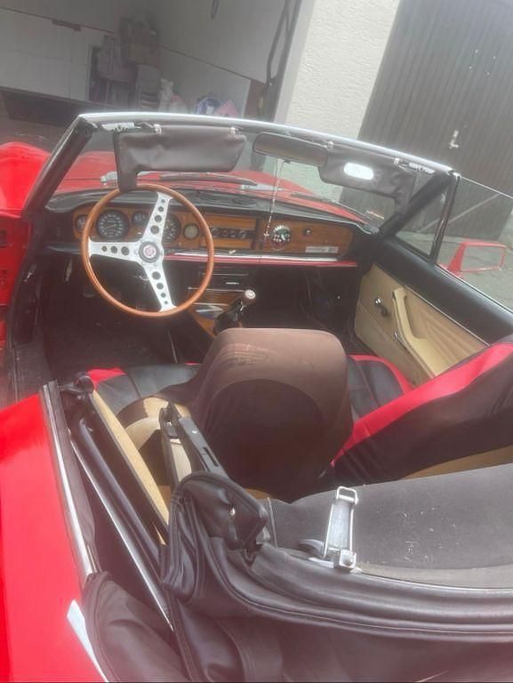 Gebraucht Fiat 124 Spider 102 PS (75 kW) 1981 Rot Cabrio