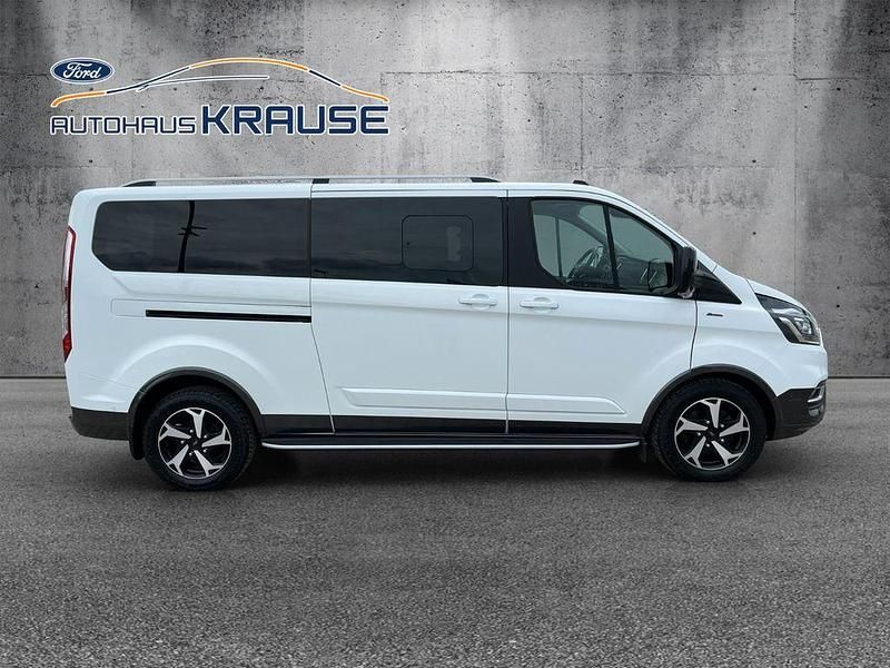 Gebraucht Ford Tourneo Active 185 PS (136 kW) 2021 Weiß Van / Kleinbus