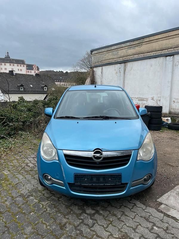 Gebraucht Opel Agila 86 PS (63 kW) 2008 Blau Kleinwagen