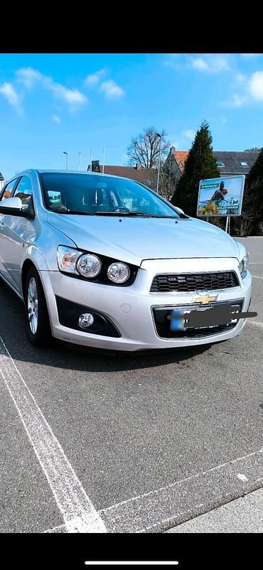 Gebraucht Chevrolet Aveo 85 PS (62 kW) 2011 Silber Kleinwagen