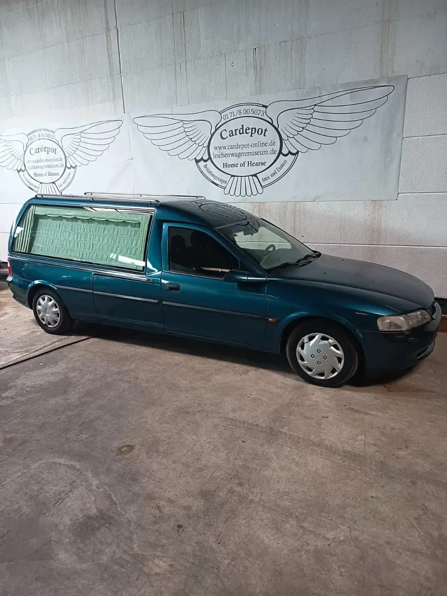 Gebraucht Opel Vectra 82 PS (60 kW) 1996 Blau Kombi