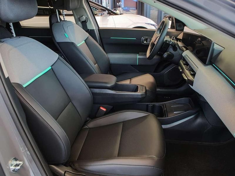 Neu Kia EV4 Earth 150 kW (204 PS) 2025 Schiefergrau metallic Limousine