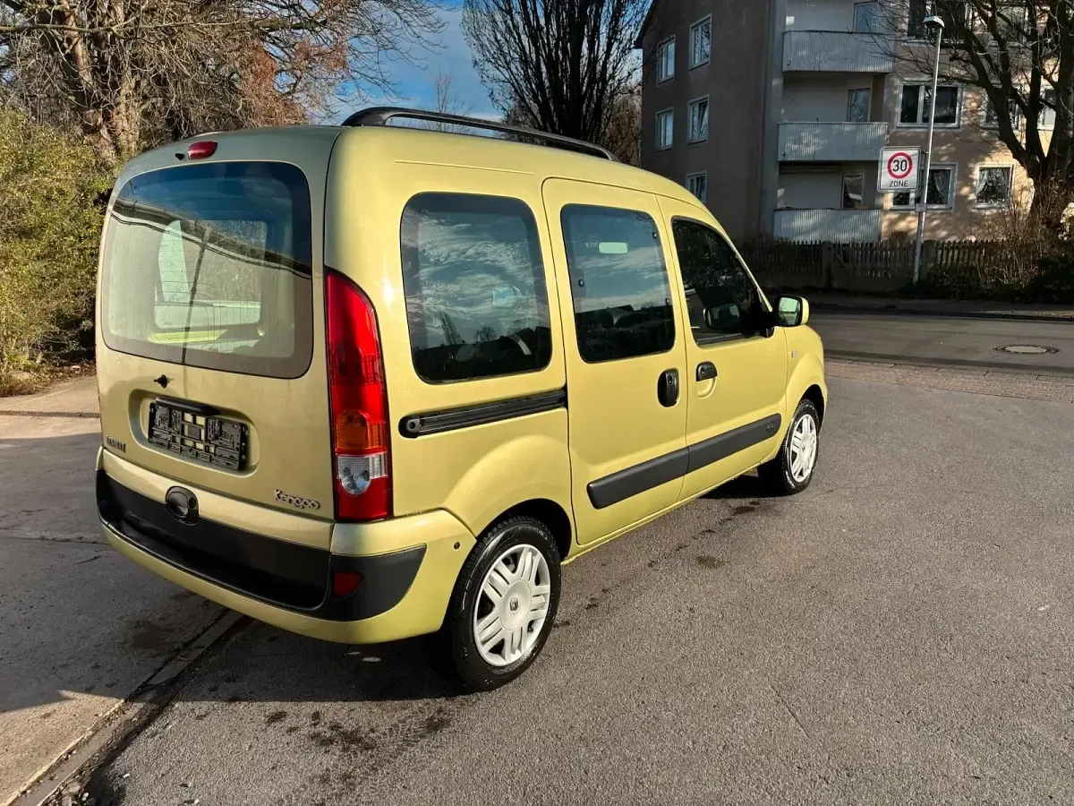Gebraucht Renault Kangoo Campus 75 PS (55 kW) 2007 Grün Van / Kleinbus