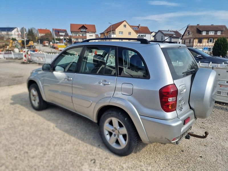 Gebraucht Toyota RAV4 150 PS (110 kW) 2004 Grau SUV