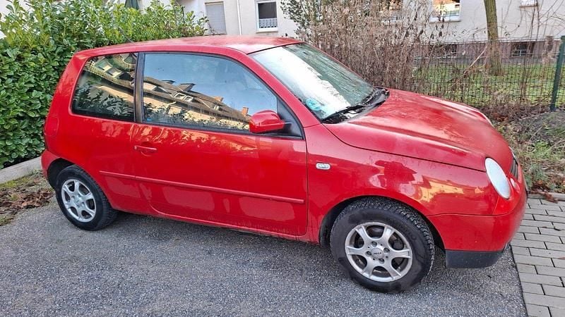 Gebraucht VW Lupo 50 PS (36 kW) 2005 Rot Kleinwagen