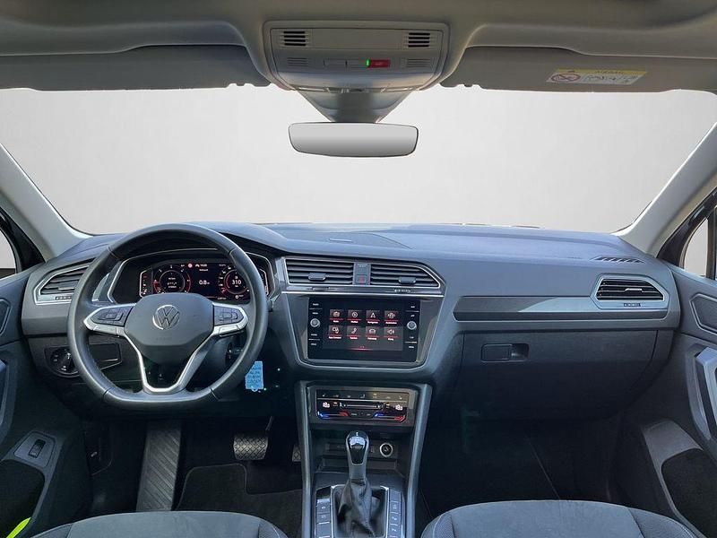 Gebraucht VW Tiguan Elegance 150 PS (110 kW) 2022 Uranograu SUV