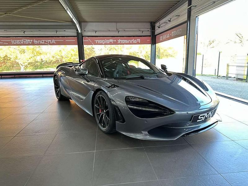 Gebraucht McLaren 750S 751 PS (552 kW) 2024 Grau Coupé